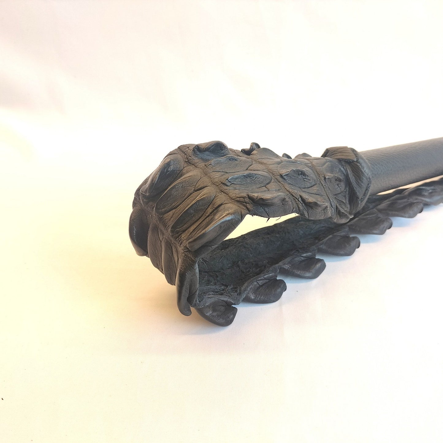 Backstrap Paddel Zwart 44cm Small Uiteinde 320g - Krokodil Leer CITES Handgemaakt - Backstrap Whips - SM - speeltjes
