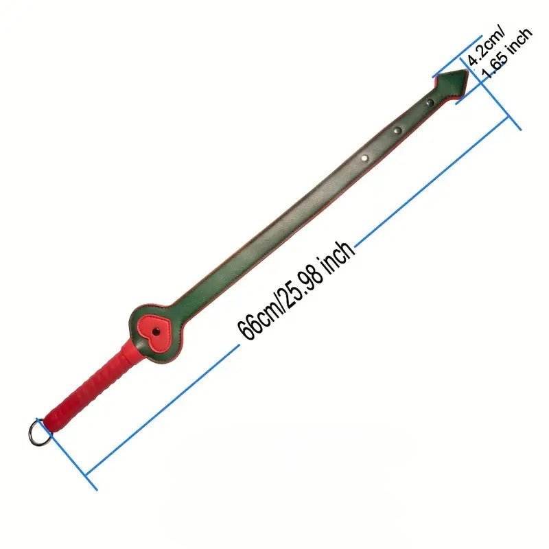 leuke-goedkope-zwepen-of-gesel-gemaakt-van-kunstleer-in-de-kleurcombinatie-groen-rood-deze-is-best-venijnig-te-noemen-als-je-het-ons-vraagt-5