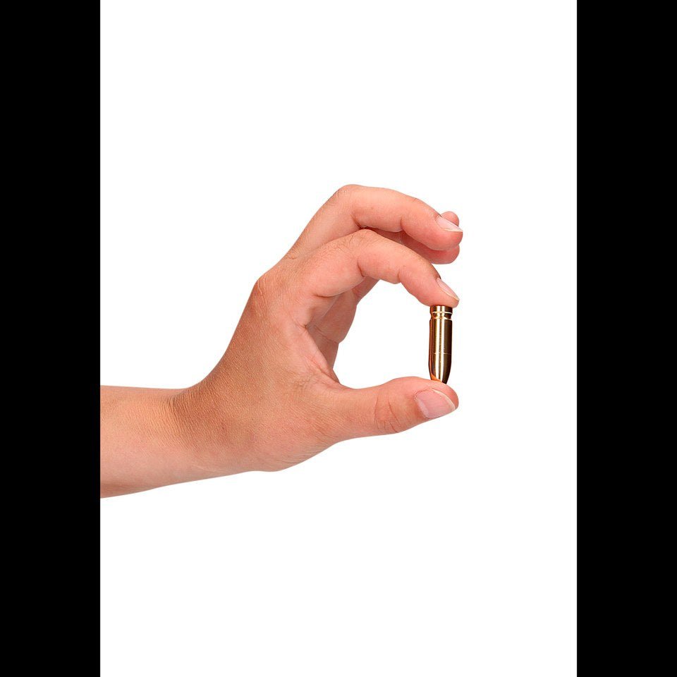 leuke-set-magnetische-tepelklemmen-in-de-vorm-van-een-iets-langere-pin-aan-het-einde-voorzien-van-een-glaskristal-dankzij-de-vorm-zijn-deze-veel-gemakkelijker-los-te-maken-3