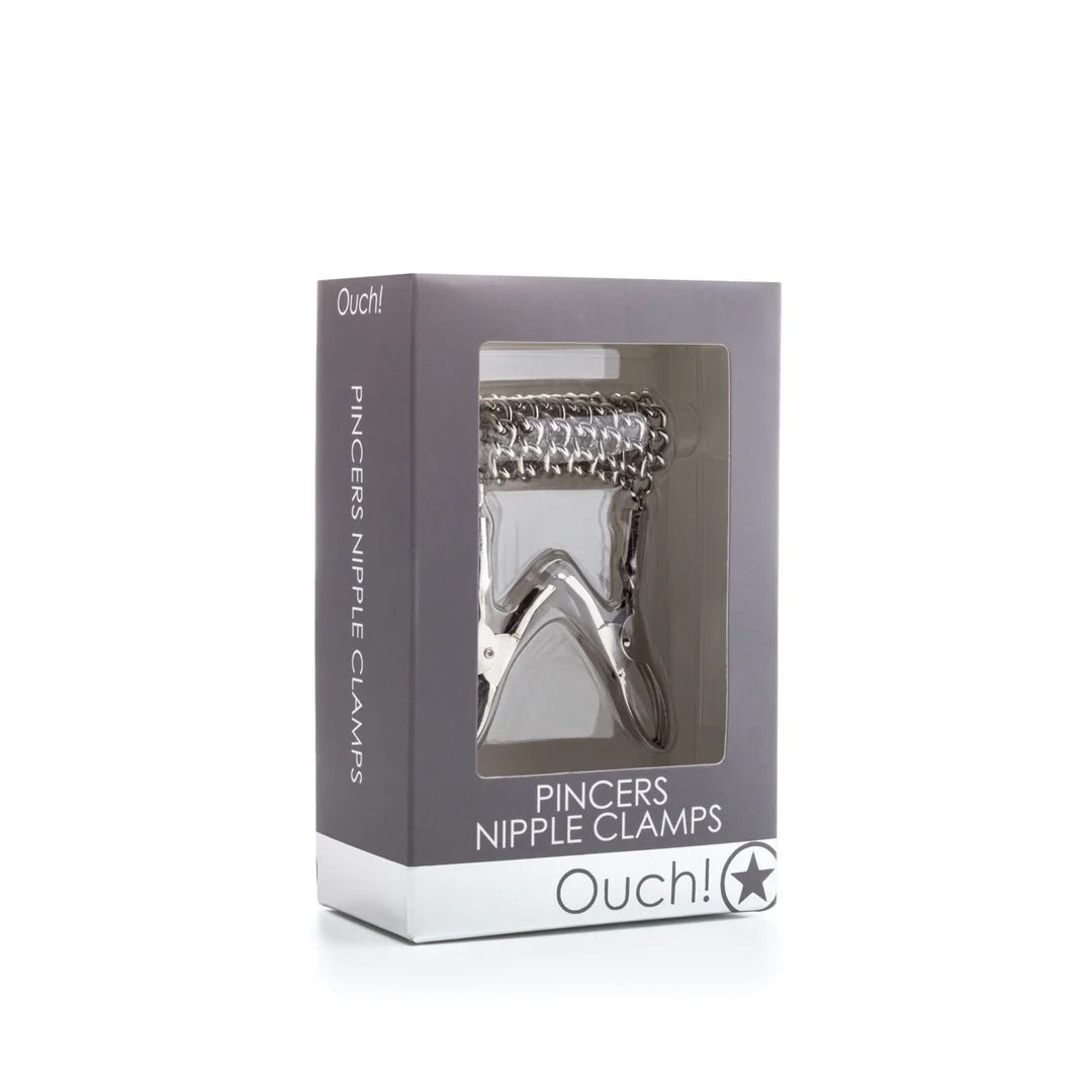 hou-jij-wel-van-wat-tepel-torture-dan-zijn-deze-stalen-tepelklemmen-misschien-wel-wat-voor-jou-dankzij-de-metalen-ketting-die-ze-verbind-kan-je-er-diverse-extra-gewichtjes-aan-hangen-of-zelfs-gewoon-aan-trekken-het-wordt-moeilijk-te-zeggen-dat-deze-bdsm-toys-niets-voor-ou-meer-zijn-toch-2