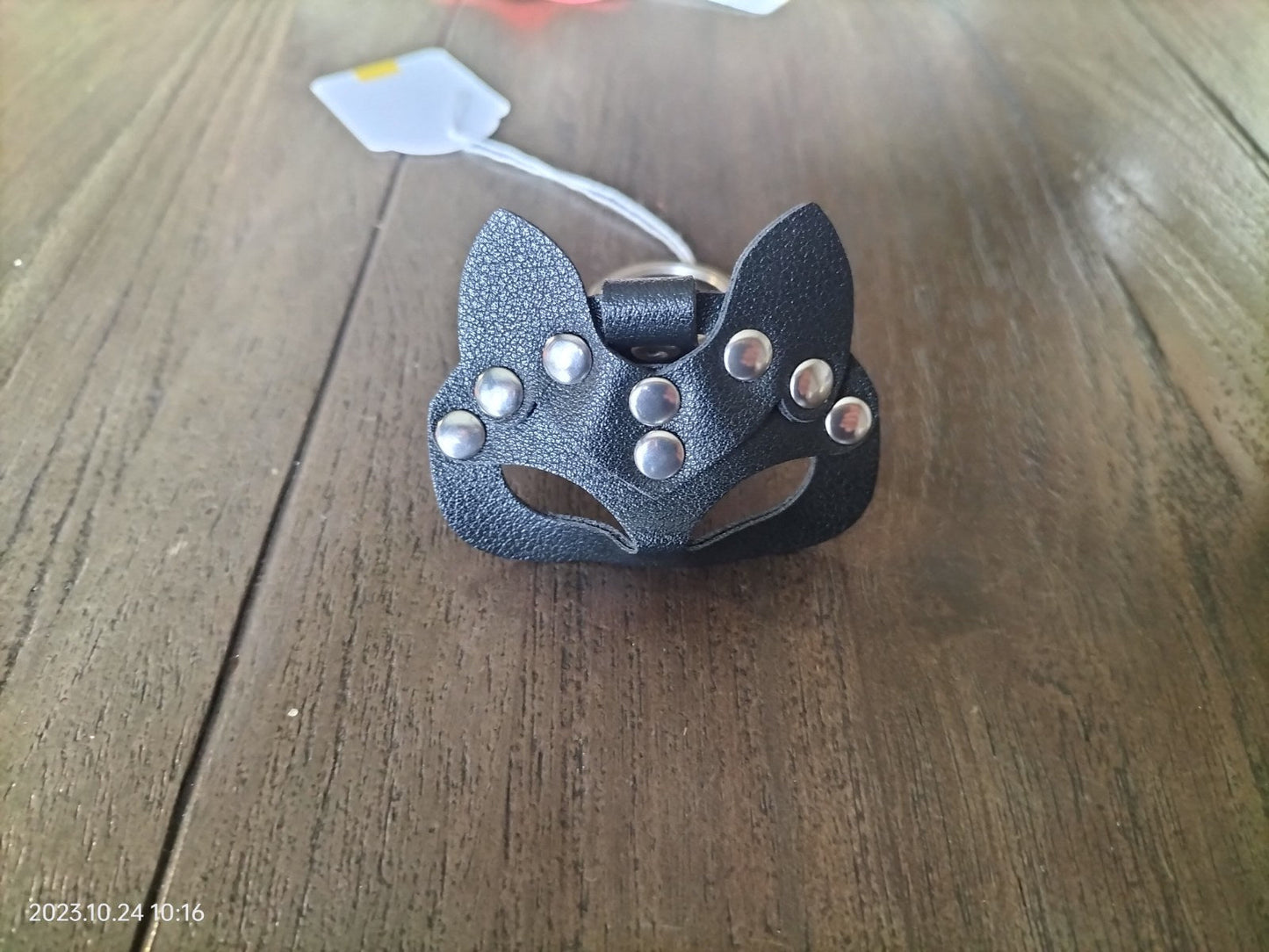 sleutelhanger met kitten maskertje rood of zwart - SM - speeltjes