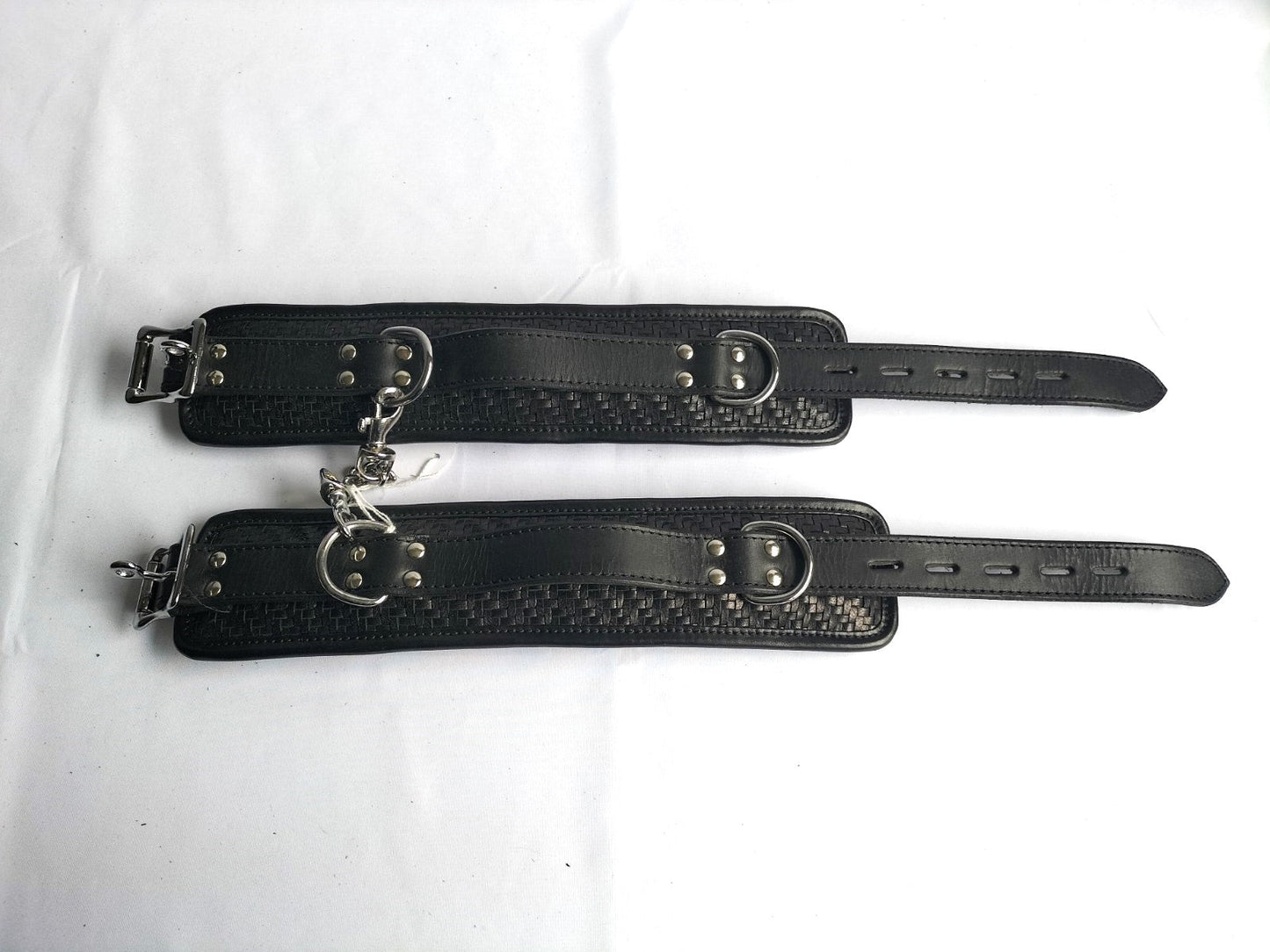 Zwart geweven lederen collar en boeien - SM - speeltjes