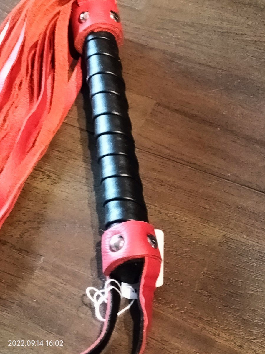 Lams lederen flogger rood/zwart - SM - speeltjes