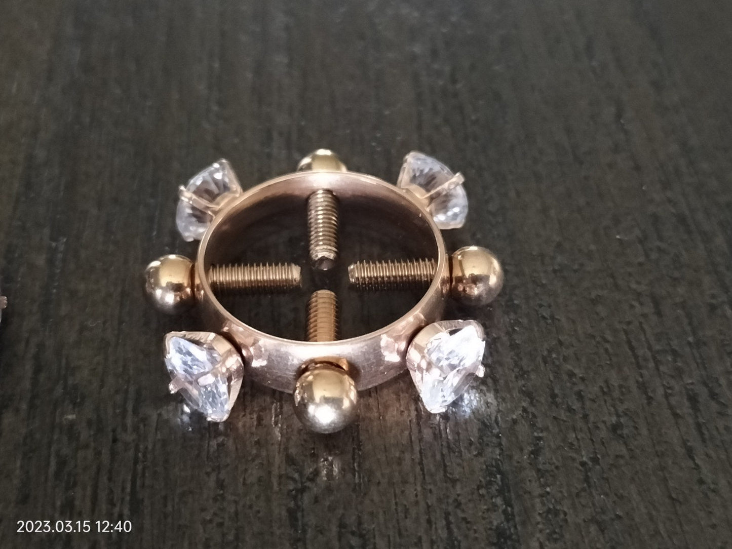 Tepelringen met steentjes zijkant rosé goudkleurig - SM - speeltjes