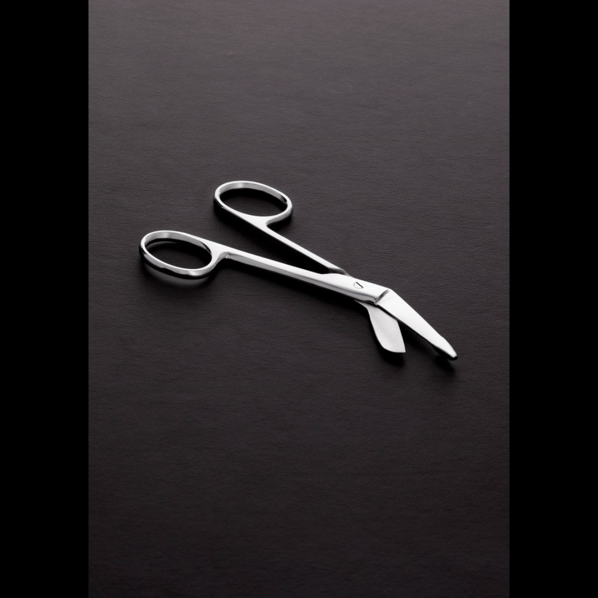 bondage scissors