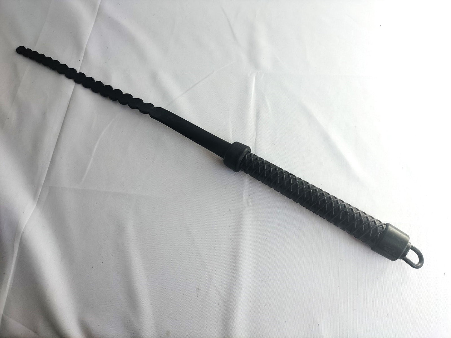 Rubber snaketail met rubber taps aflopende rondjes