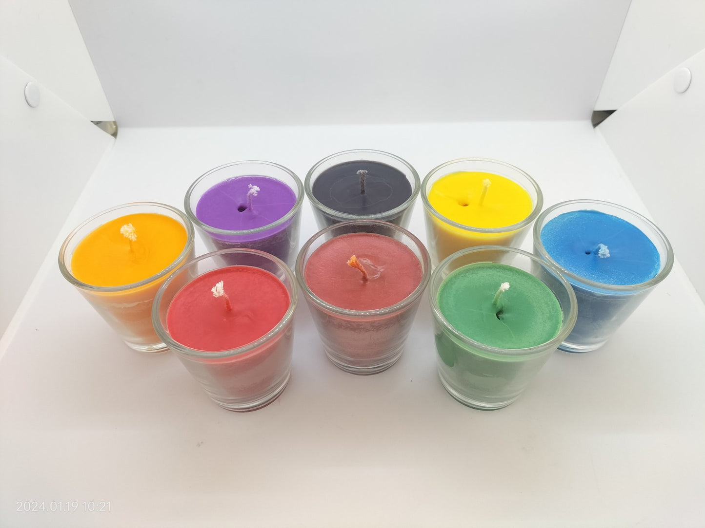 Cast candles color of your choice