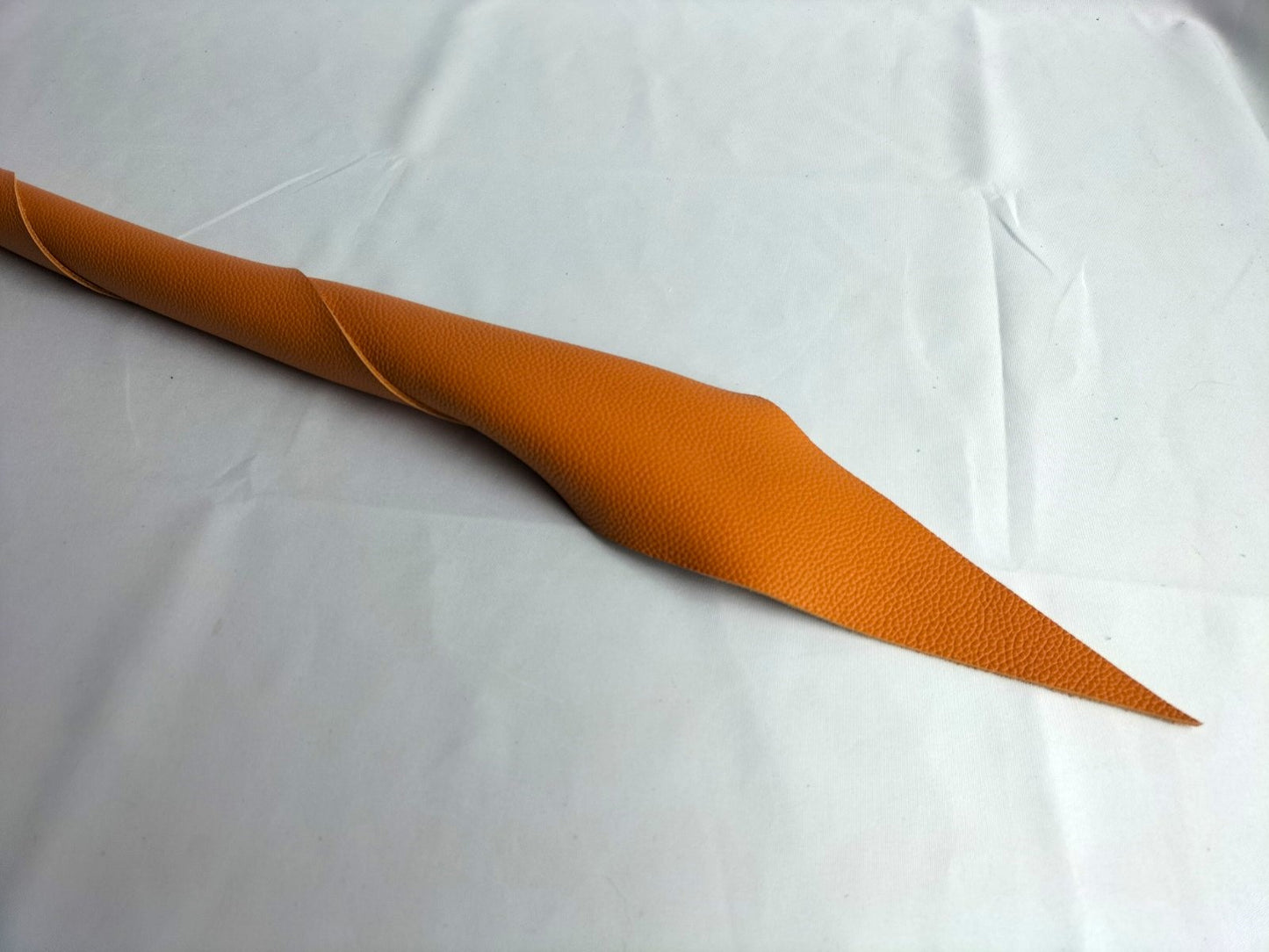 Dragon tail oranje leer 70 cm