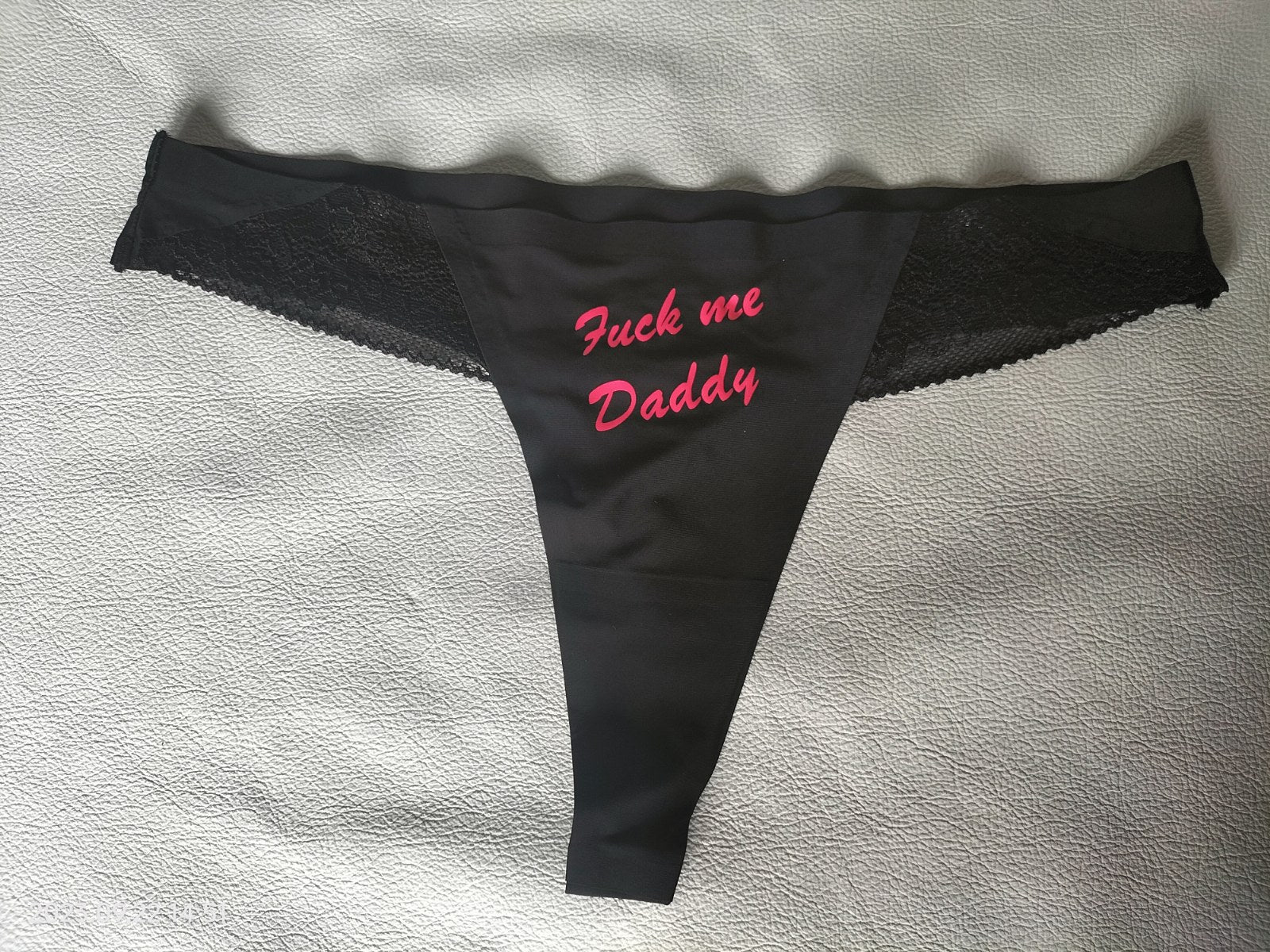 Various panties fuck me daddy – SM-speeltjes