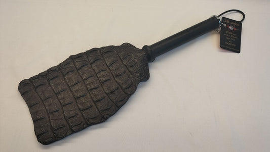 met-deze-backstrap-paddel-haal-je-jezelf-iets-unieks-in-huis-de-sensatie-die-je-voelt-op-je-achterwerk-valt-met-niets-te-vergelijken-1