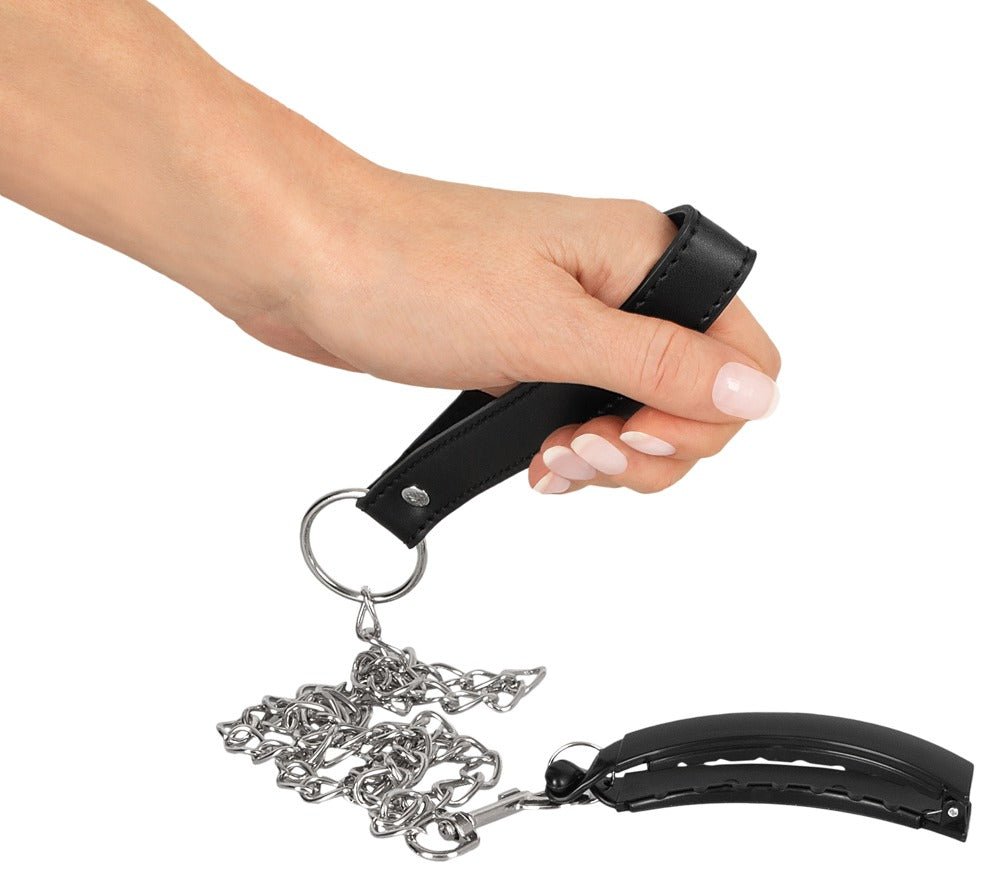 Bad Kitty Vaginaklem met Leiband - Labiaalclip met Ketting 85cm - BDSM - Klemmen - SM - speeltjes