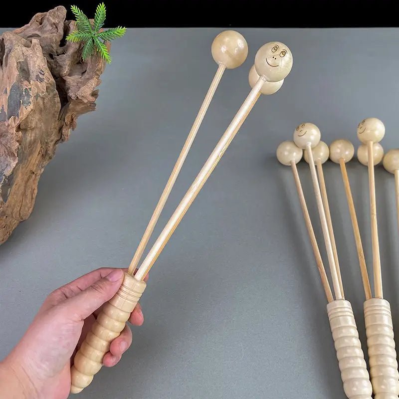 leuke-bamboe-cane-die-duidelijk-maakt-dat-bdsm-niet-altijd-dood-serieus-of-akelig-moet-zijn-maar-ook-best-wel-eens-grappig-mag-en-kan-zijn-4