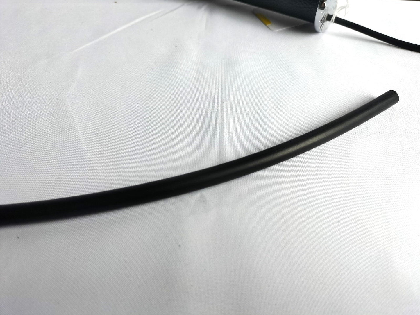 Black venom 8 mm single tail (3 lengtes) - SM - speeltjes