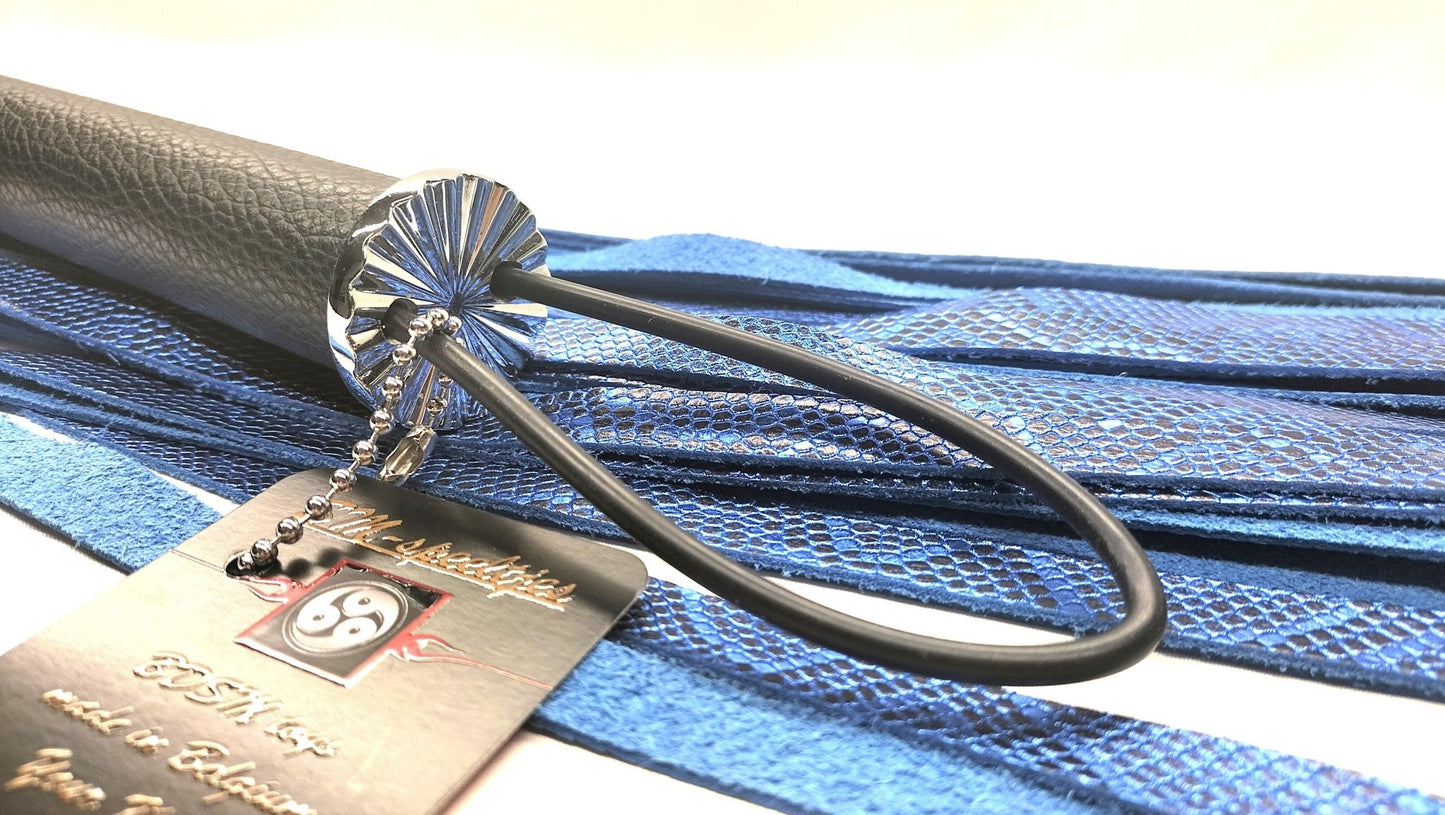 Blauwe Snakeprint Leder Flogger - Chainballs Handgemaakt in België - BDSM - SM - speeltjes