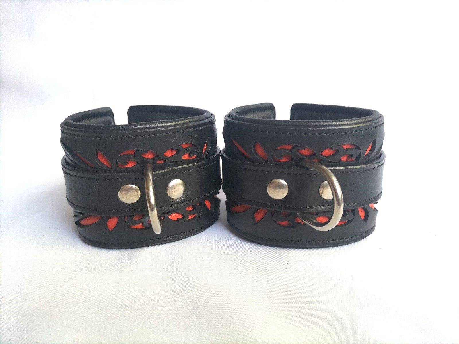 Collars en/of boeienset los verkrijgbaar zwart/oranje (diverse maten) - SM - speeltjes