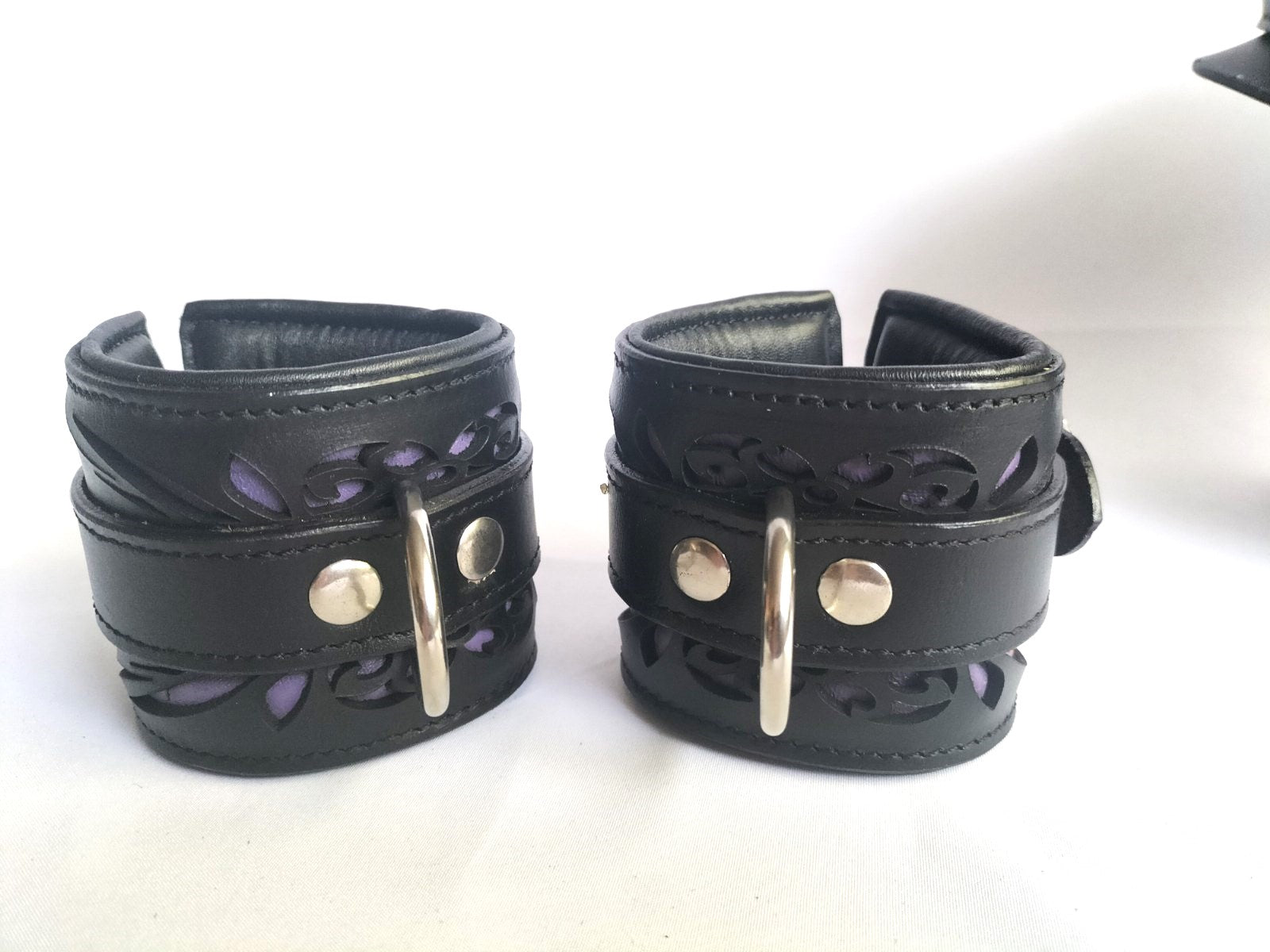 Collars en/of boeienset los verkrijgbaar zwart/paars (diverse maten) - SM - speeltjes