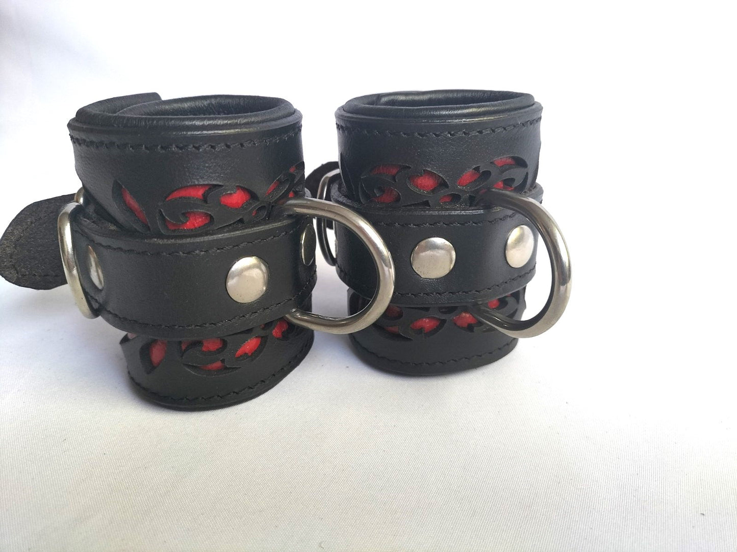 Collars en/of boeienset los verkrijgbaar zwart/rood (diverse maten) - SM - speeltjes