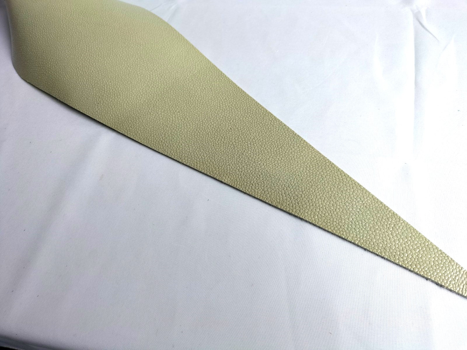 Devils tail half soepel tuigleer - SM - speeltjes