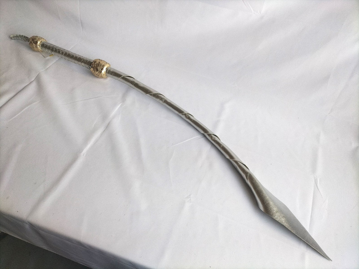 Dragon tail 3 foot (zilver/goud) - SM - speeltjes