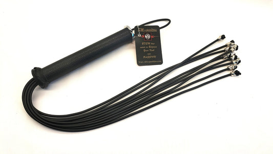 EPDM Cat O Nine Gesel met Skulls – Handgemaakte Impact Play Zweep - Impact Play - SM - speeltjes