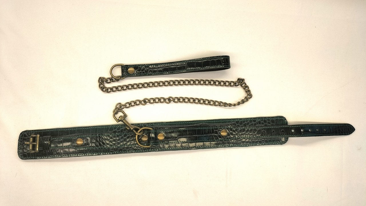 Exclusieve Japan Import Leder Collar met Leiband - Donker groen met crocoprint - Collar - SM - speeltjes