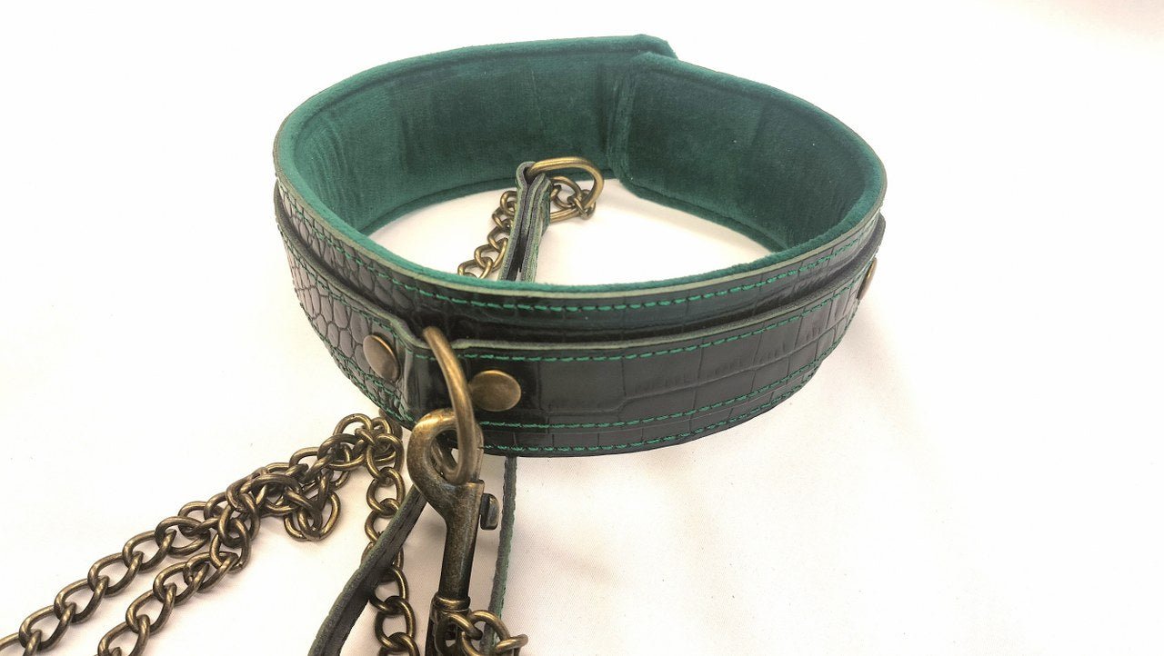 Exclusieve Japan Import Leder Collar met Leiband - Donker groen met crocoprint - Collar - SM - speeltjes