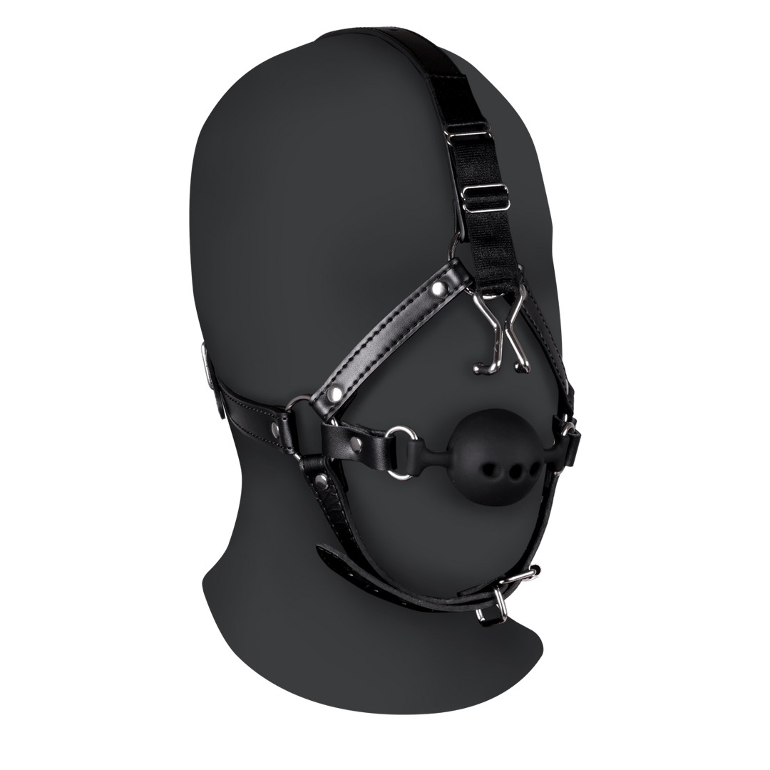 met-dit-bdsm-pu-leder-hoofd-harnas-met-breathable-gagball-in-silicone-en-metalen-neushaken-voel-je-jezelf-helemaal-klaar-voor-de-overgave