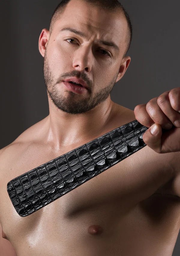 FEROS Croc-Embossed Paddle – Microfiber Spanking Paddle 48,5 cm - PU-leren spanking paddle - SM-speeltjes