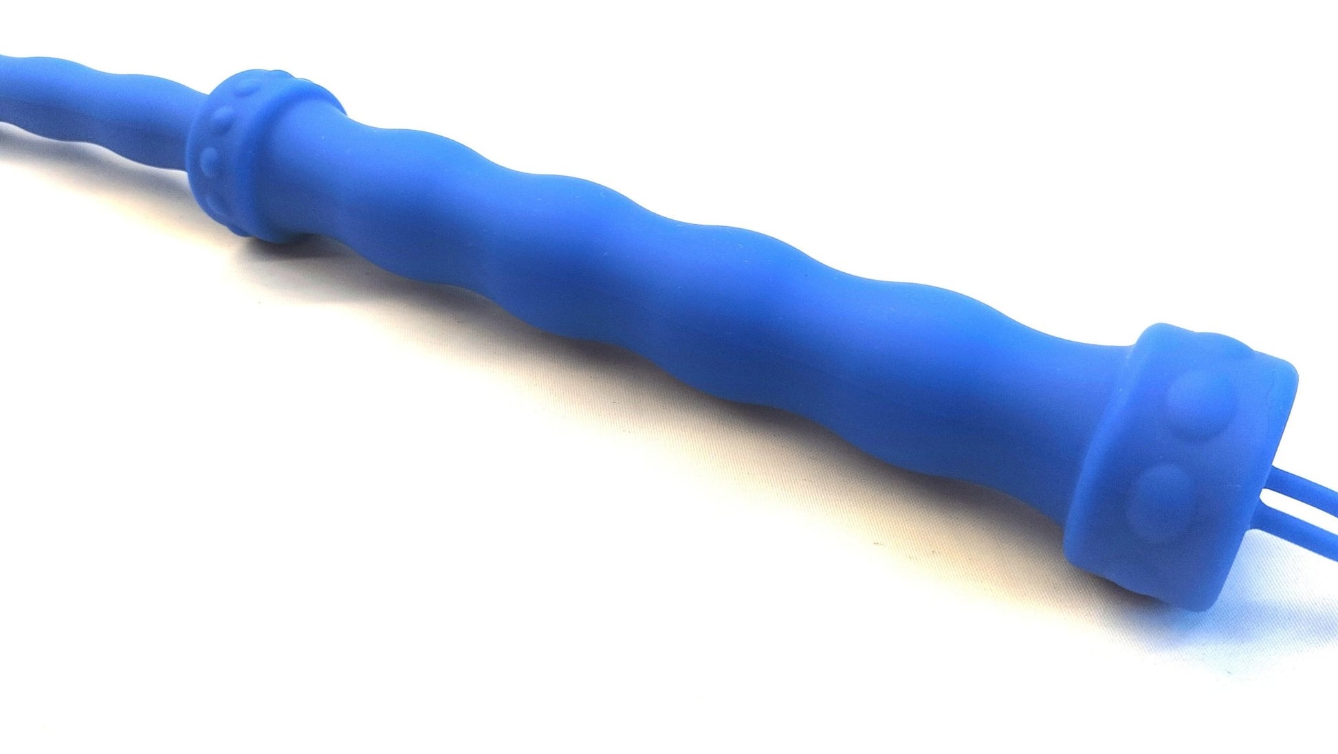 Flexibele BDSM zweep gemaakt van siliconen (zwart, rood of blauw) - SM - speeltjes