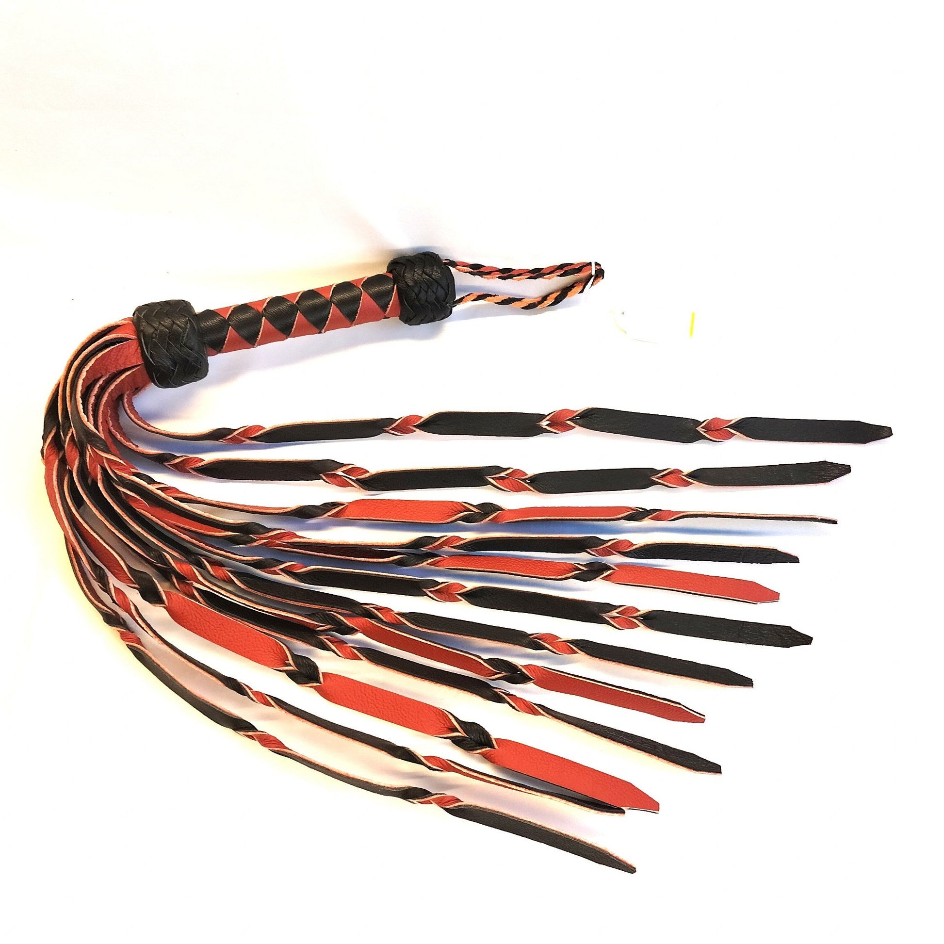 Flogger 12 Geweven Falls 3mm Dik 11mm Breed - Leer of Suede BDSM Gesel 70cm - Impact Play - SM - speeltjes