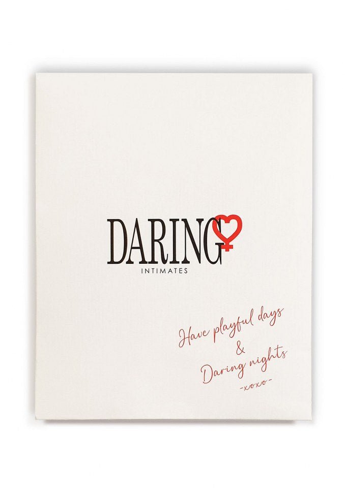 voel-je-sexy-en-verleidelijk-met-deze-mooie-string-in-rood-of-zwart-enkel-verkrijgbaar-voor-dames-met-ooie-rondingen-in-de-maat-xl-xxl-7