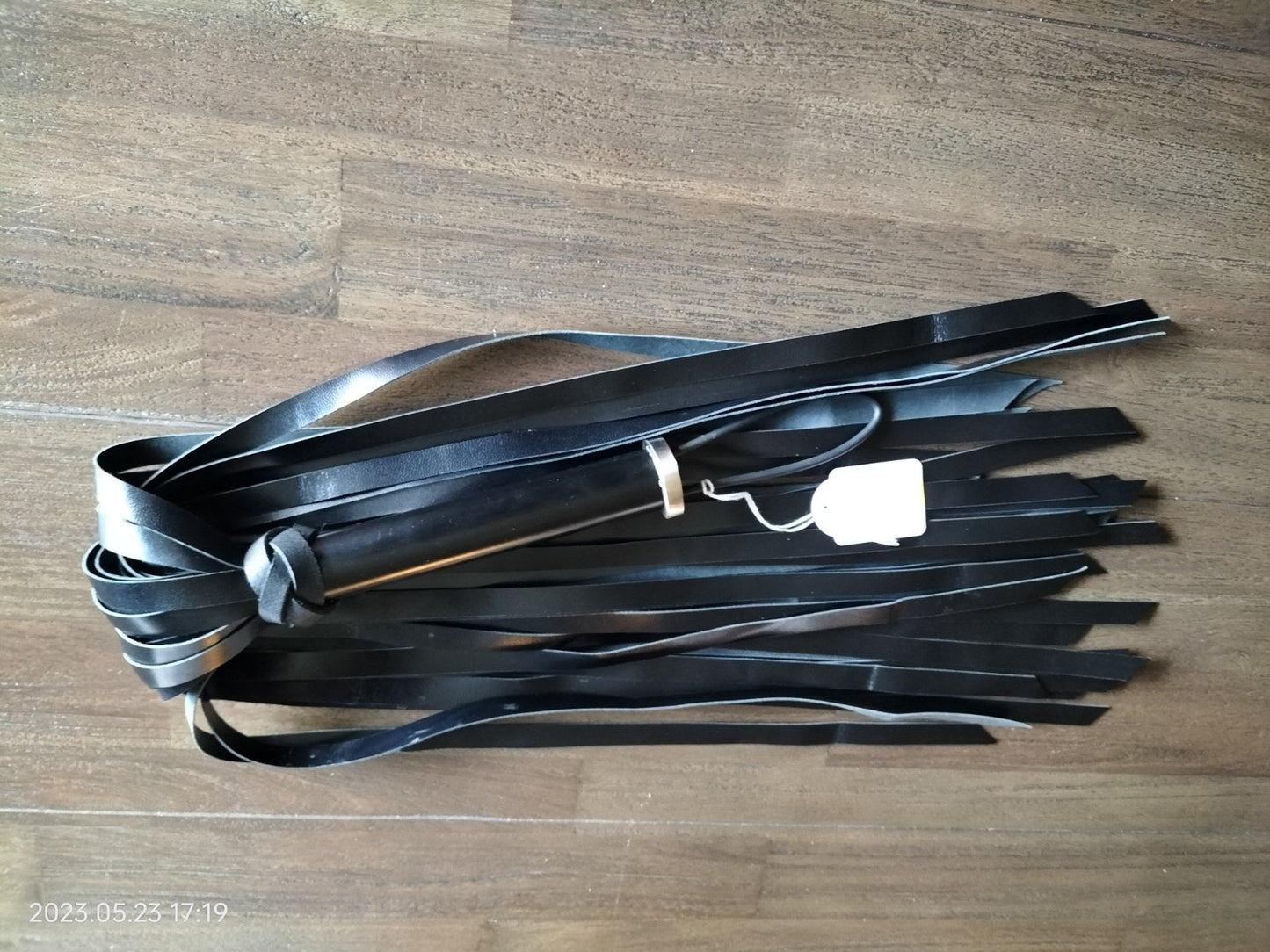 Geiten leren flogger 48 falls - SM - speeltjes