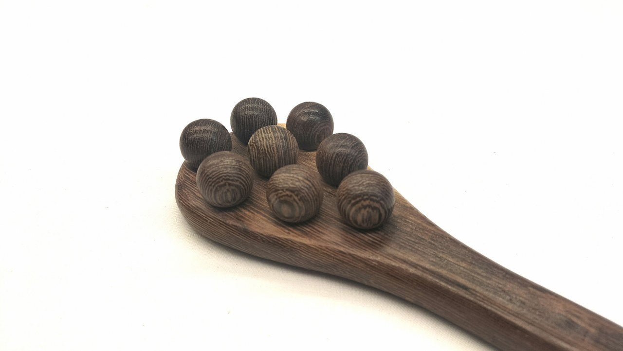 Houten Paddel met 8 Ballen - Dubbele Impact BDSM Paddle - BDSM Paddle - SM - speeltjes