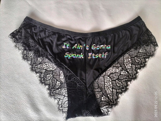 It ain't gonna spank itself slipje zwart met effectprint - SM - speeltjes