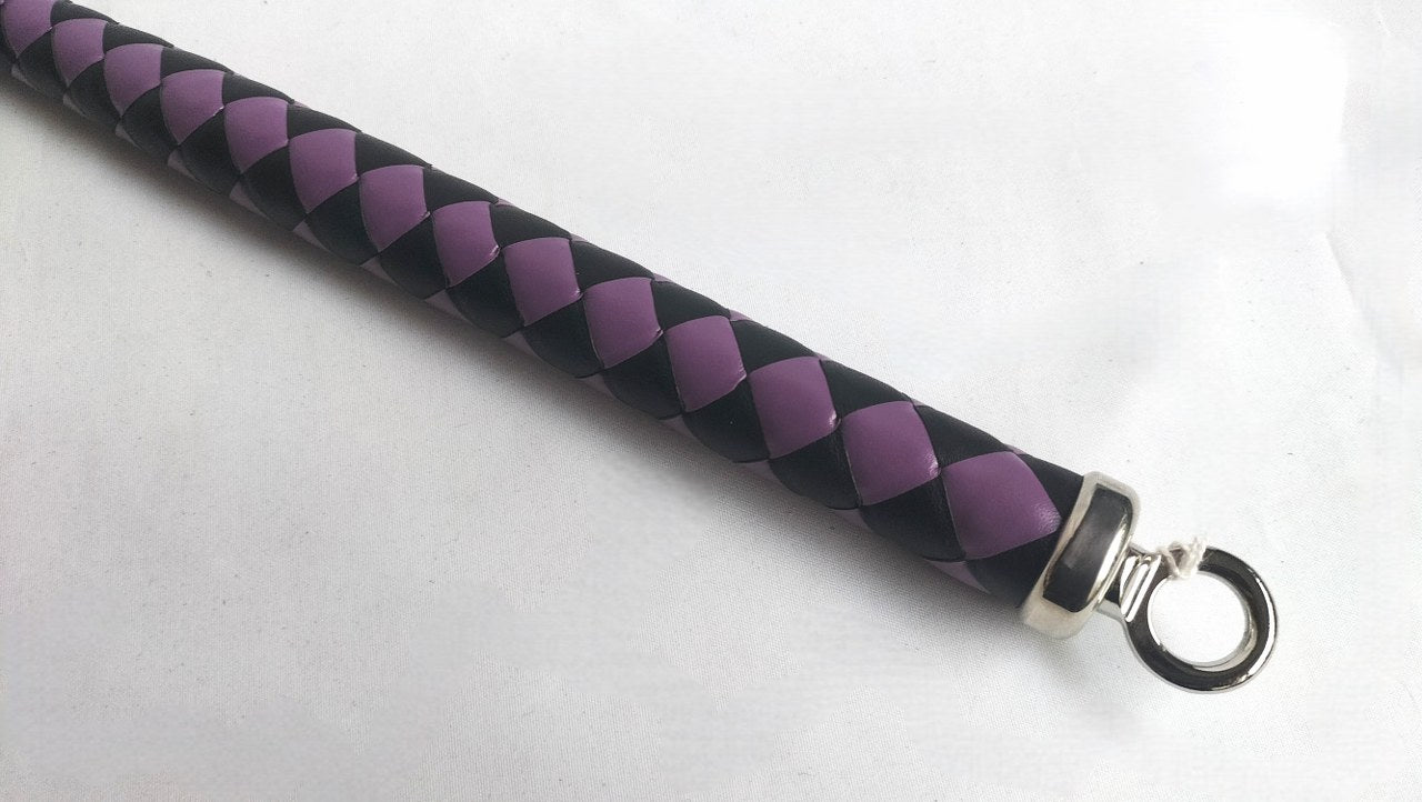 met-deze-japanse-bullwhip-uit-rechtstreekse-import-heb-je-een-stukje-japanse-kwaliteit-in-huis-de-zweep-is-met-kennis-van-zaken-gemaakt-en-met-oog-voor-detail-8