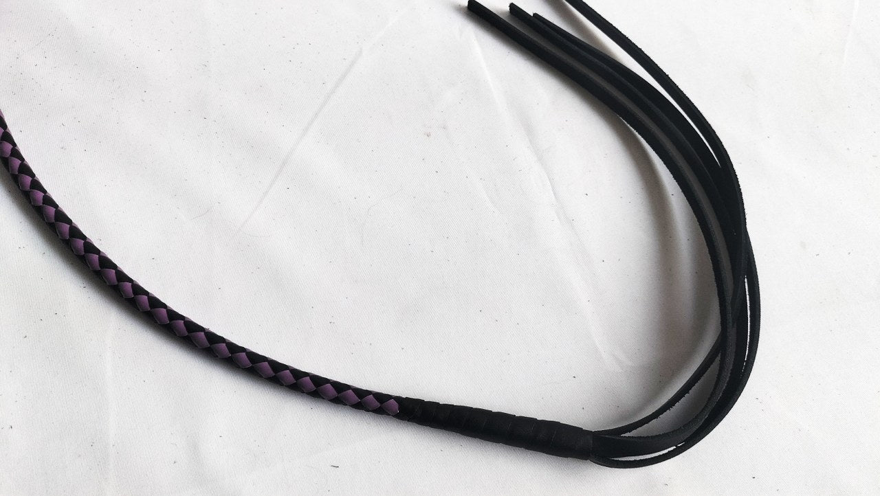 met-deze-japanse-bullwhip-uit-rechtstreekse-import-heb-je-een-stukje-japanse-kwaliteit-in-huis-de-zweep-is-met-kennis-van-zaken-gemaakt-en-met-oog-voor-detail-9