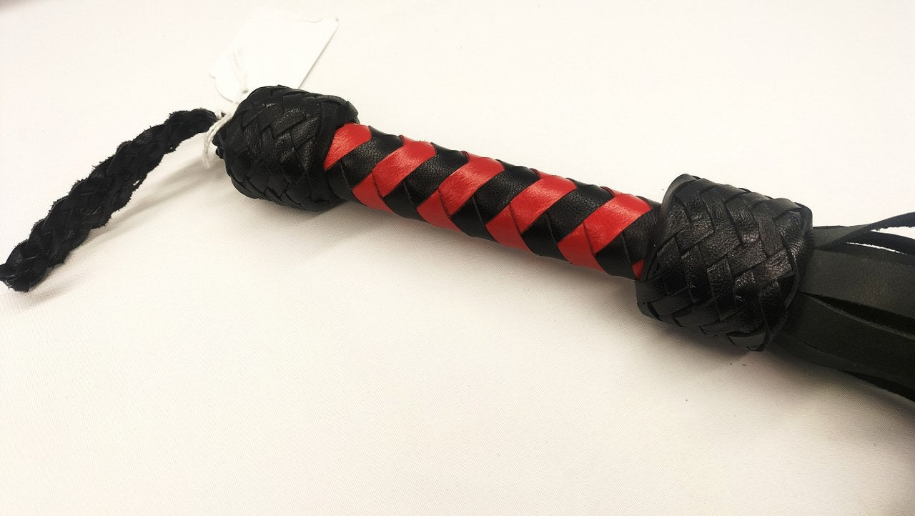 Korte Leren Flogger 18 Falls 47cm schuine kanten - Impact Play - SM - speeltjes