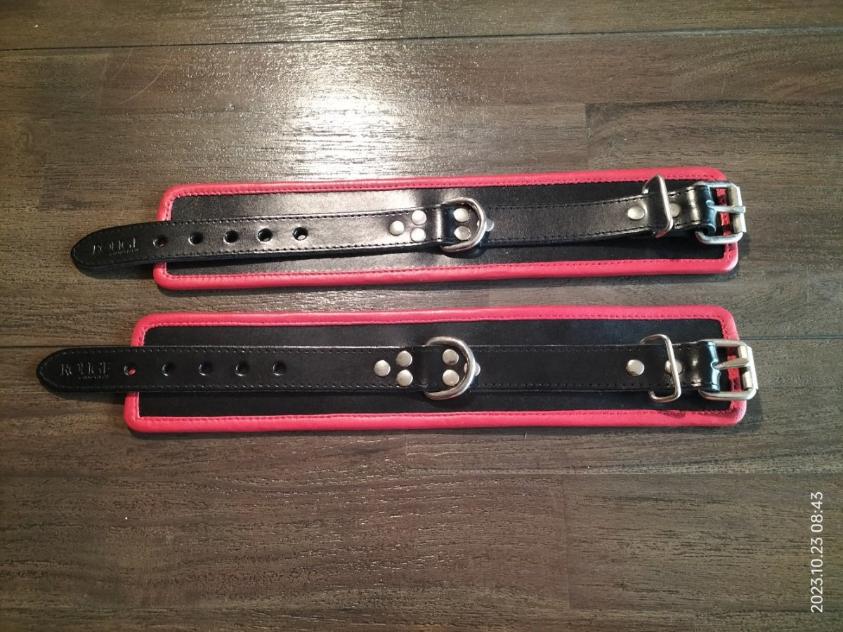 lederen pols of enkelboeien 2 soorten - SM - speeltjes