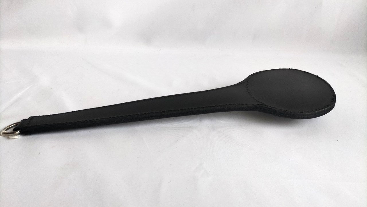 Lederen soft bol paddel (keuze tussen zwart of zwart/rood combinatie) - SM - speeltjes