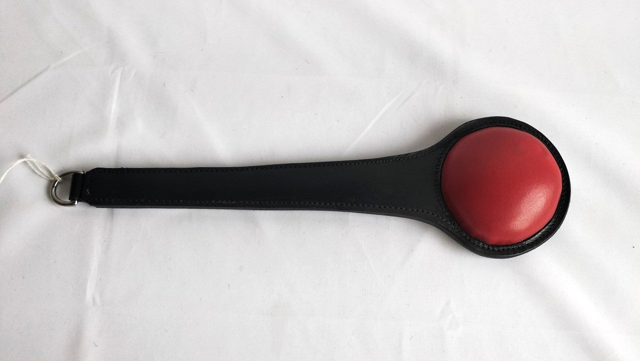Lederen soft bol paddel (keuze tussen zwart of zwart/rood combinatie) - SM - speeltjes