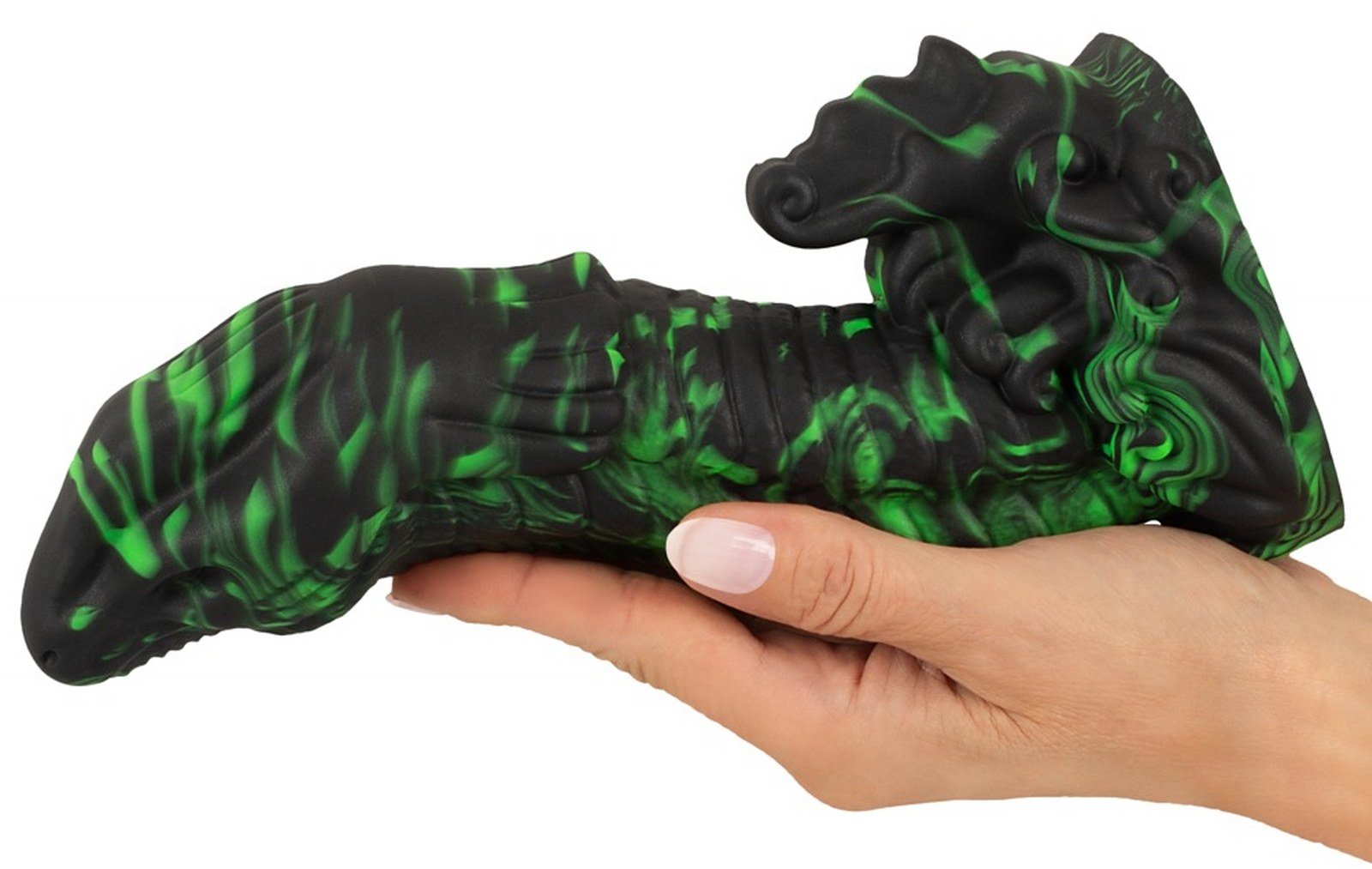deze-lizard-dildo-gemaakt-van-zachte-silicone-vult-je-op-een-hele-aparte-manier-op-hij-vindt-elk-plekje-binnenin-je