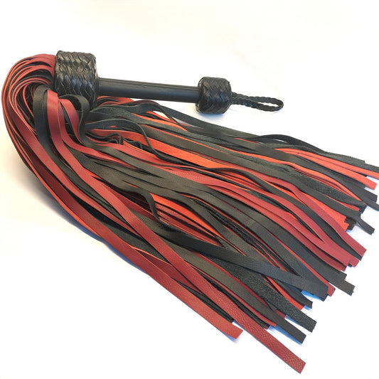 Mega Flogger 220 Falls 12mm Breed 2,4kg - Giant Dikke Flogger Zwart Rood 84cm - Impact Play - Floggers - SM - speeltjes