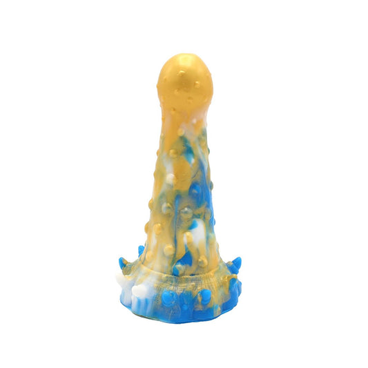 deze-aparte-dildo-van-kiotos-gemaakt-van-silicone-zal-je-een-lekker-en-gevuld-gevoel-geven-dankzij-zijn-kop-van-bijna-5cm-diameter-die-uitloopt-naar-meer-dan-7cm-aan-de-basis-en-zijn-lengte-van-18cm-als-extra-is-hij-nog-voorzien-van-extra-noppen-1