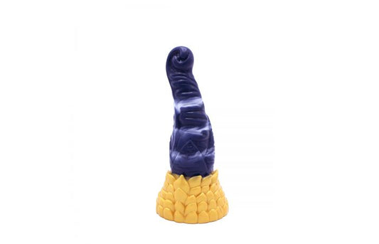 deze-aparte-dildo-van-kiotos-gemaakt-van-silicone-zal-je-een-lekker-en-gevuld-gevoel-geven-dankzij-zijn-kop-van-bijna-3.5cm-diameter-die-uitloopt-naar-meer-dan-5cm-aan-de-basis-en-zijn-lengte-van-21.5cm-als-extra-is-hij-nog-voorzien-van-extra-textuur-1
