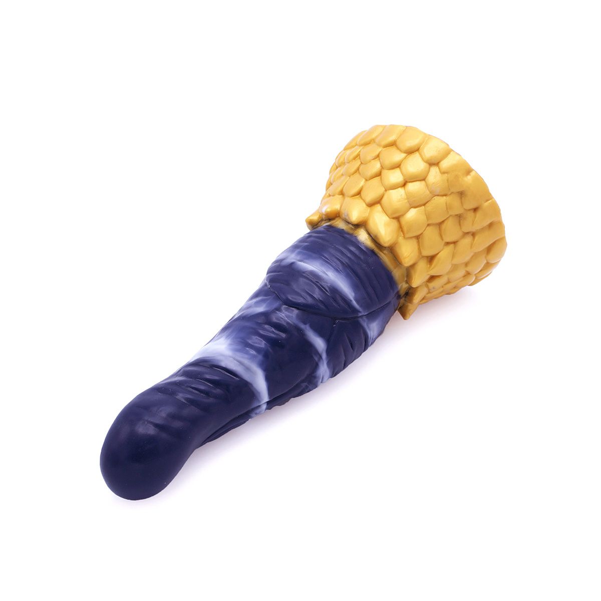 deze-aparte-dildo-van-kiotos-gemaakt-van-silicone-zal-je-een-lekker-en-gevuld-gevoel-geven-dankzij-zijn-kop-van-bijna-3.5cm-diameter-die-uitloopt-naar-meer-dan-5cm-aan-de-basis-en-zijn-lengte-van-21.5cm-als-extra-is-hij-nog-voorzien-van-extra-textuur-7