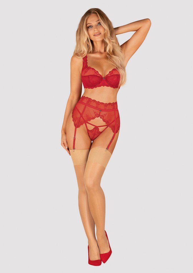 met-deze-rode-garterbelt-voel-je-je-sexy-en-kan-je-zelf-de-keuze-maken-of-je-hem-draagt-met-of-zonder-slip-met-rode-kousen-zwarte-kousen-of-een-andere-kleur-hij-is-verkrijgbaar-in-2-maten-s-m of-l-xl-3