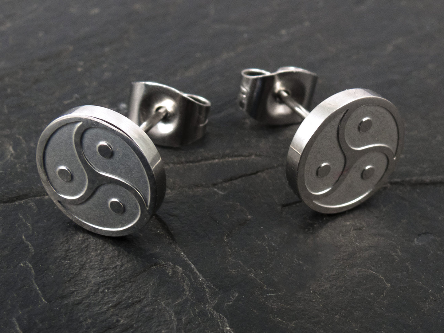 Oorstekers BDSM logo (2 soorten) - SM - speeltjes