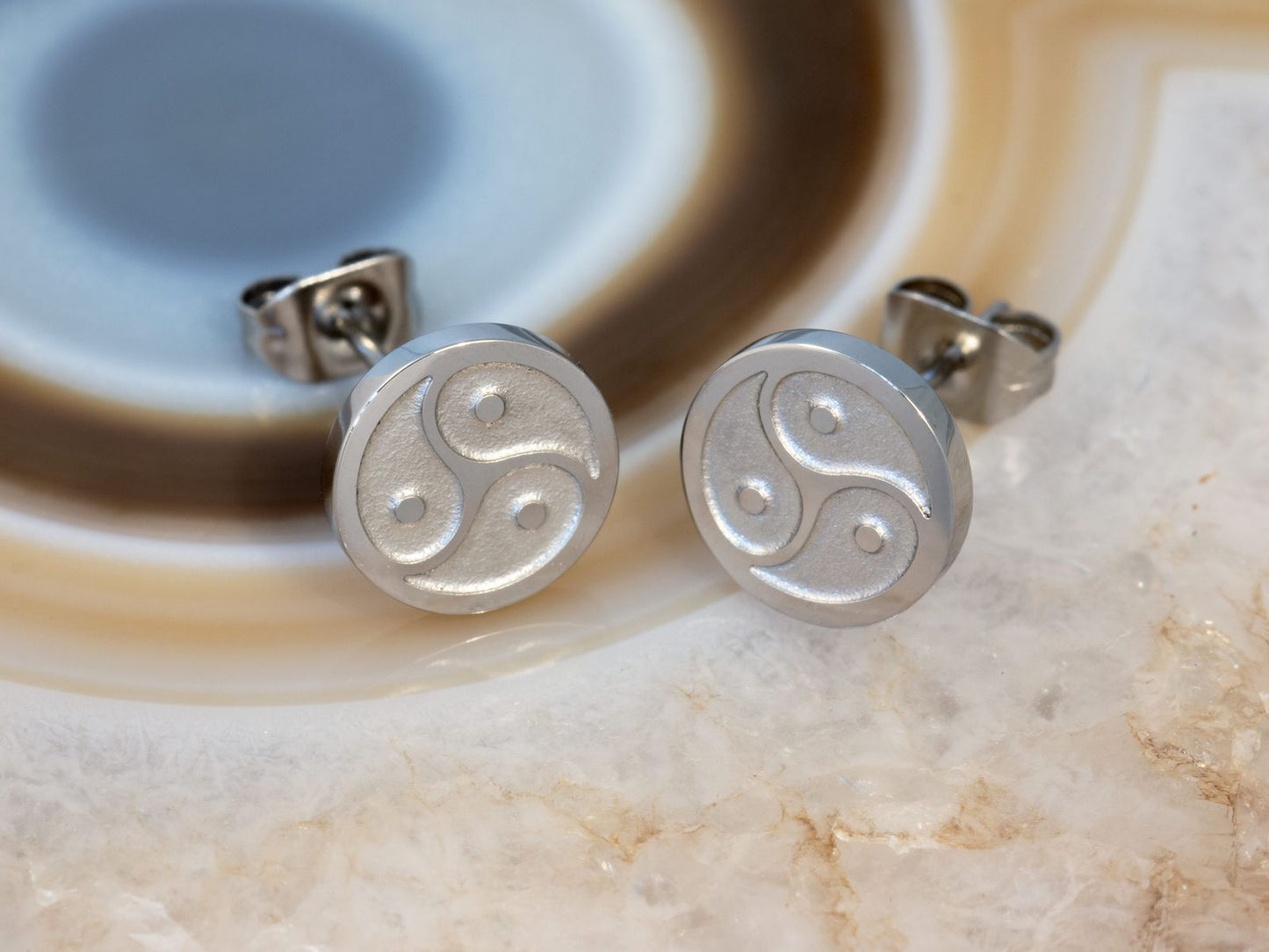 Oorstekers BDSM logo (2 soorten) - SM - speeltjes