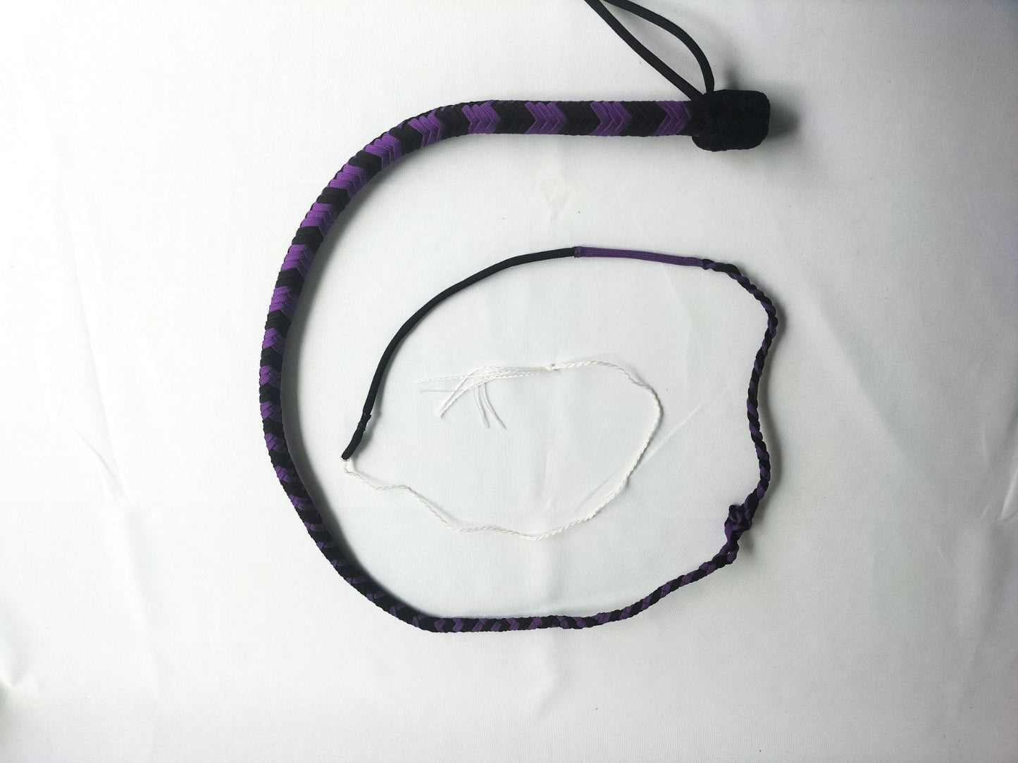 Paracord 2 foot bullwhip (diverse kleuren) - SM - speeltjes