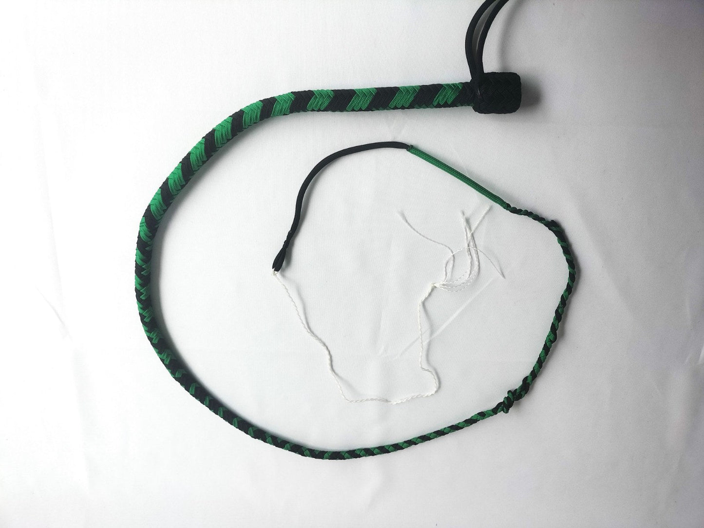 Paracord 2 foot bullwhip (diverse kleuren) - SM - speeltjes